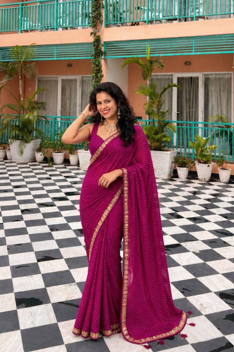 ROYAL FUCHSIA HERITAGE SAREE - Image 4