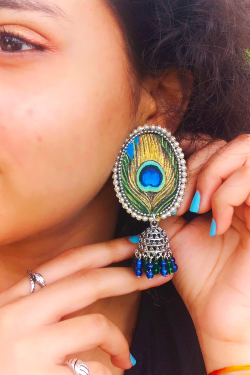 Mayurika – Handcrafted Peacock Elegance Necklace Set - Image 3